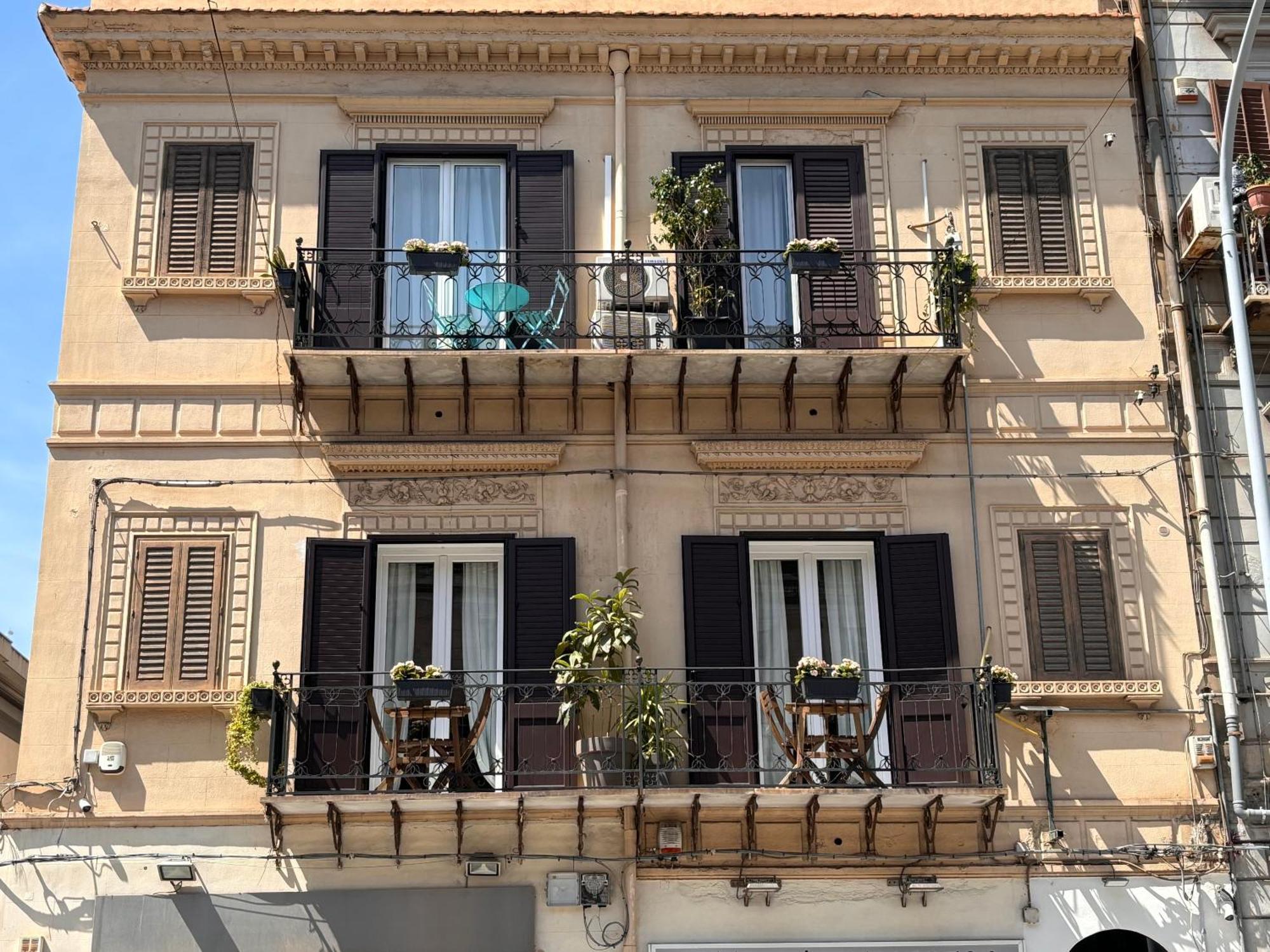 Olivuzza 27 Hotell Palermo Eksteriør bilde